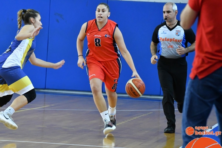 Στη γραμμή των βολών με την… Ευγενία Κολλάτου