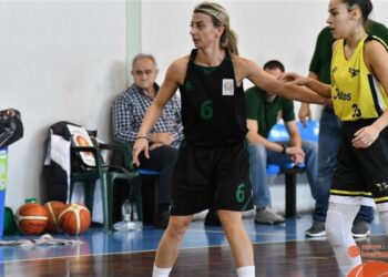 Στη γραμμή των βολών με την… Αναστασία Παπαδοπούλου