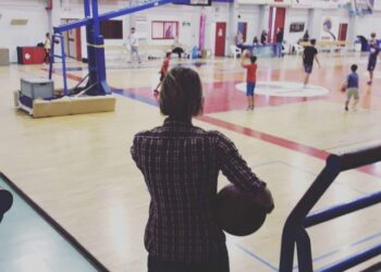 Την ιστορία τη γράφουν οι παρέες!