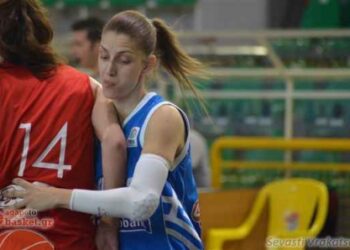 Στη γραμμή των βολών… με την Άννα Σπυριδοπούλου