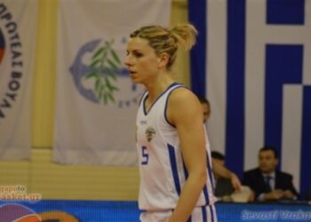 Στη γραμμή των βολών… με την Εβίνα Σταμάτη