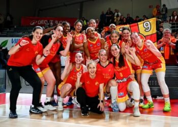Στον τελικό και ξαναγράφει την ιστορία ο Αθηναϊκός Qualco!
