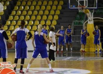 Ξεκίνησε με χαμόγελο την προετοιμασία (pics)