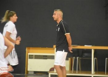 Μασλαρινός: «Να μπούμε πάλι στην τετράδα»